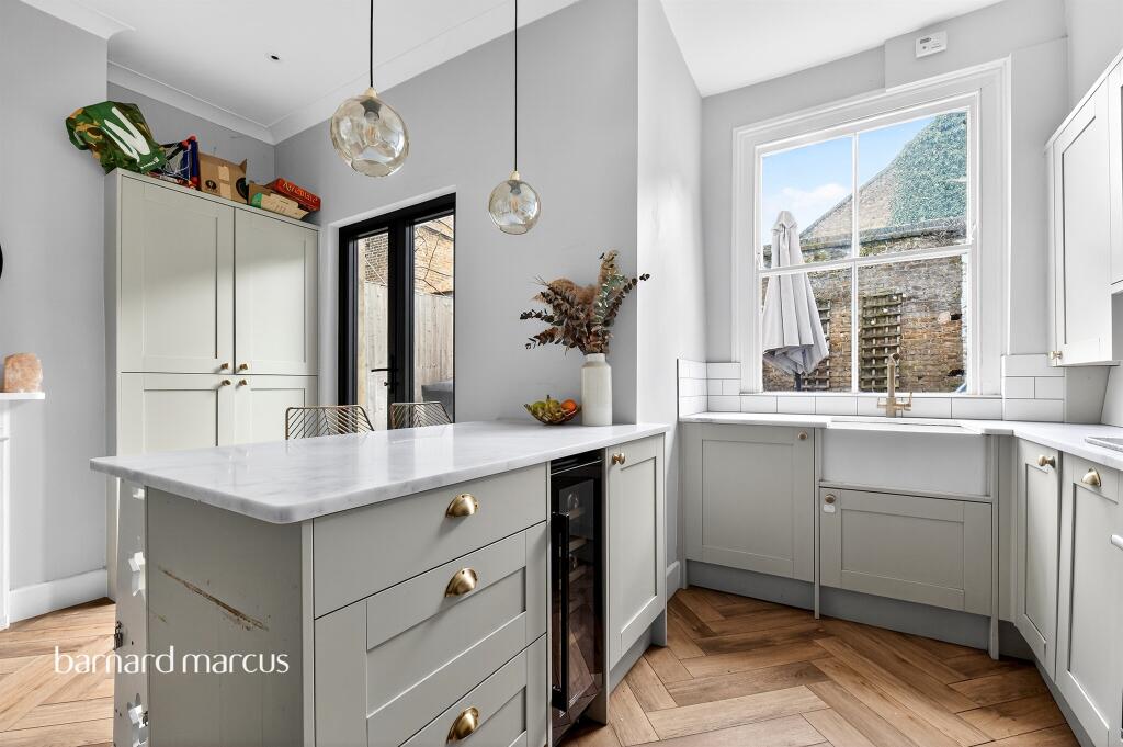 Main image of property: Graveney Road, London