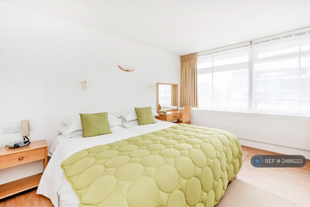 2 bedroom maisonette for rent