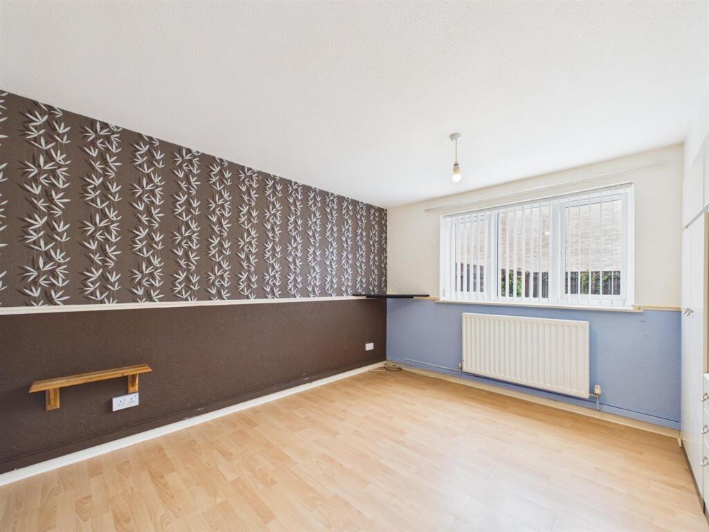 Apartment in North Tyneside, Chirton - More