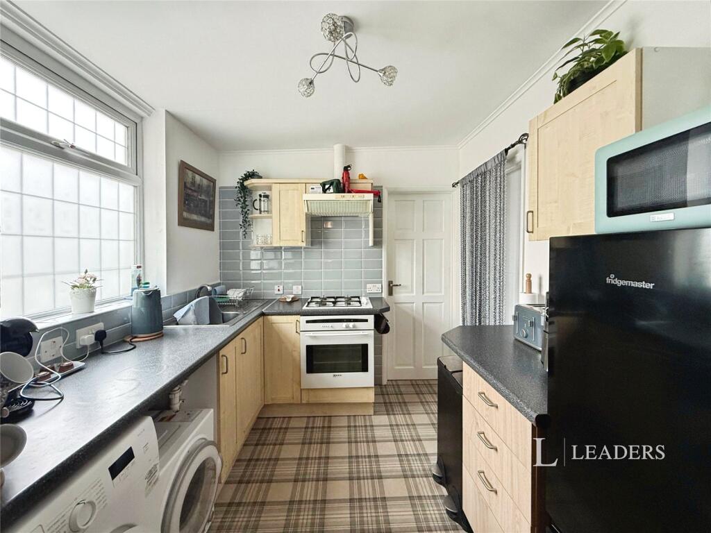 House in Brighton - View 5