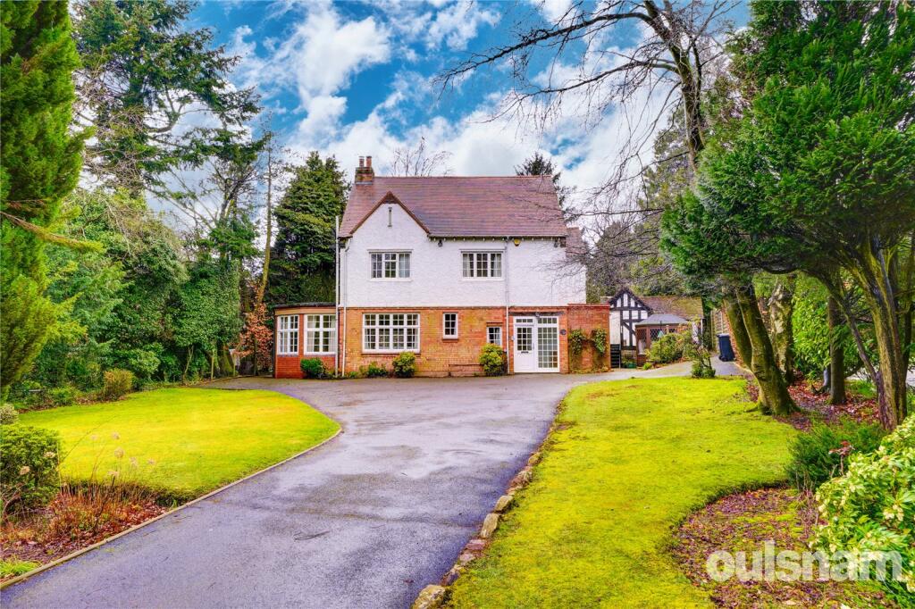 Main image of property: Twatling Road, Barnt Green, Birmingham, Worcestershire, B45