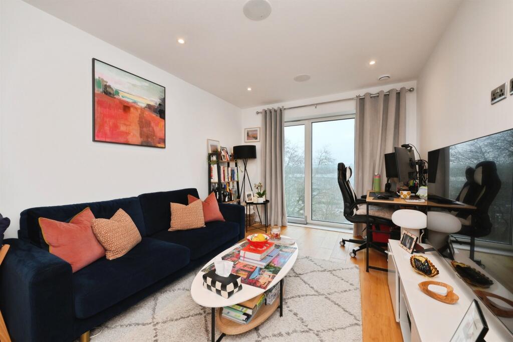 Additional image 5 of Bridge Road East, Welwyn Garden City