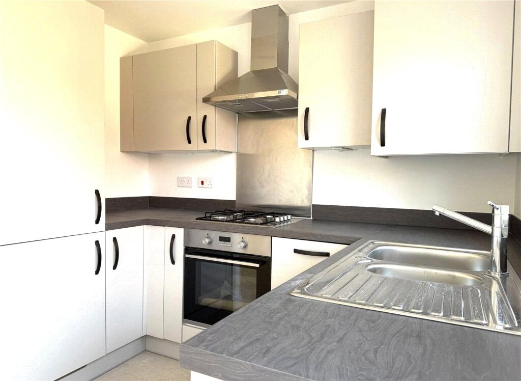 House in Newport, Portskewett - View 3