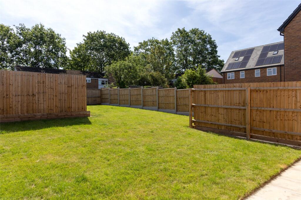 Brookdale Grove, Sheldon, Birmingham, B26 photo 4