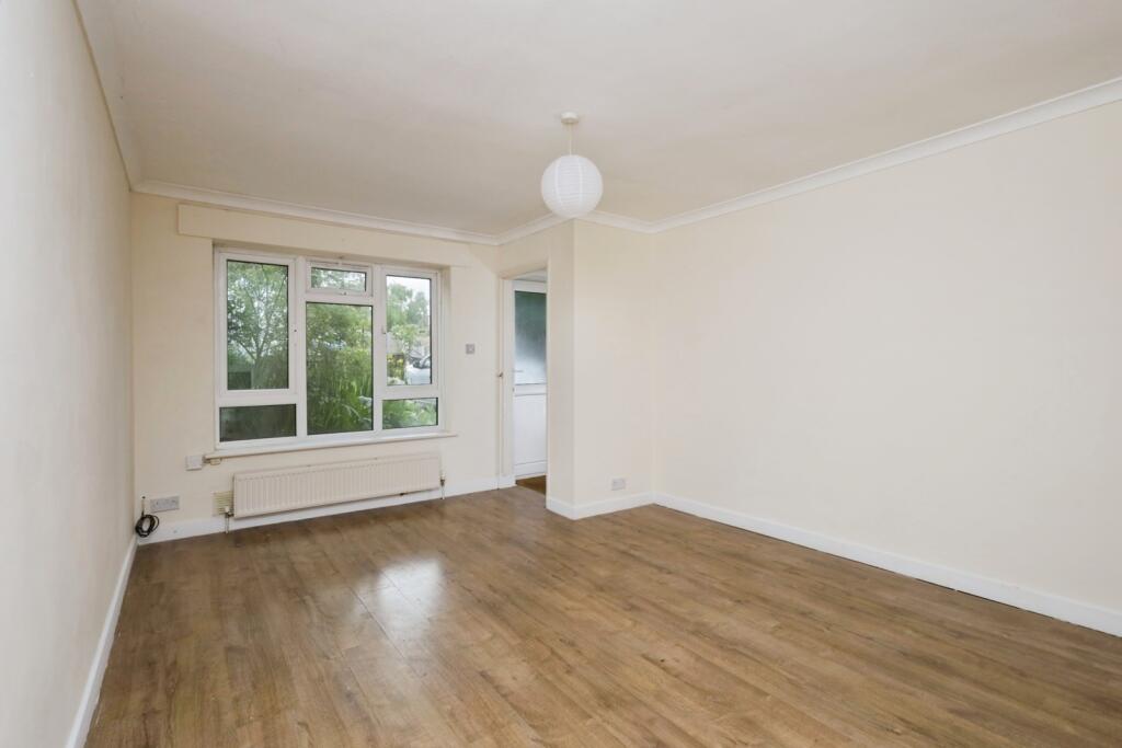 Hailsham Road, Heathfield, East Sussex, TN21 photo 4