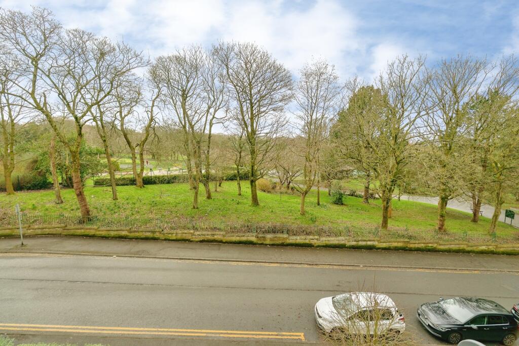 Scott Park Road, Burnley, Lancashire, BB11 - View 5