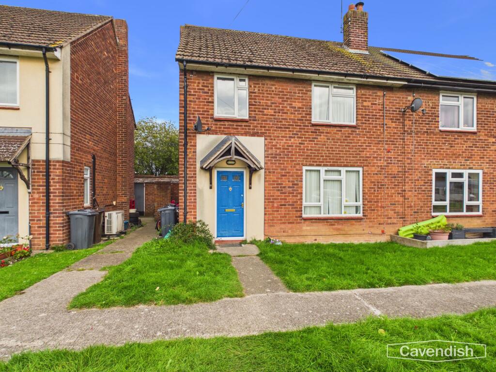 3-bed semi-detached on Brook Lane, Hawarden, CH5, £165,000