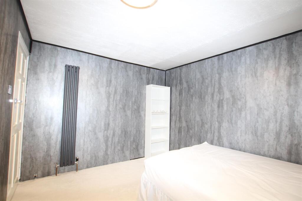 Additional image 9 of Kingsdale Crescent, Bradford