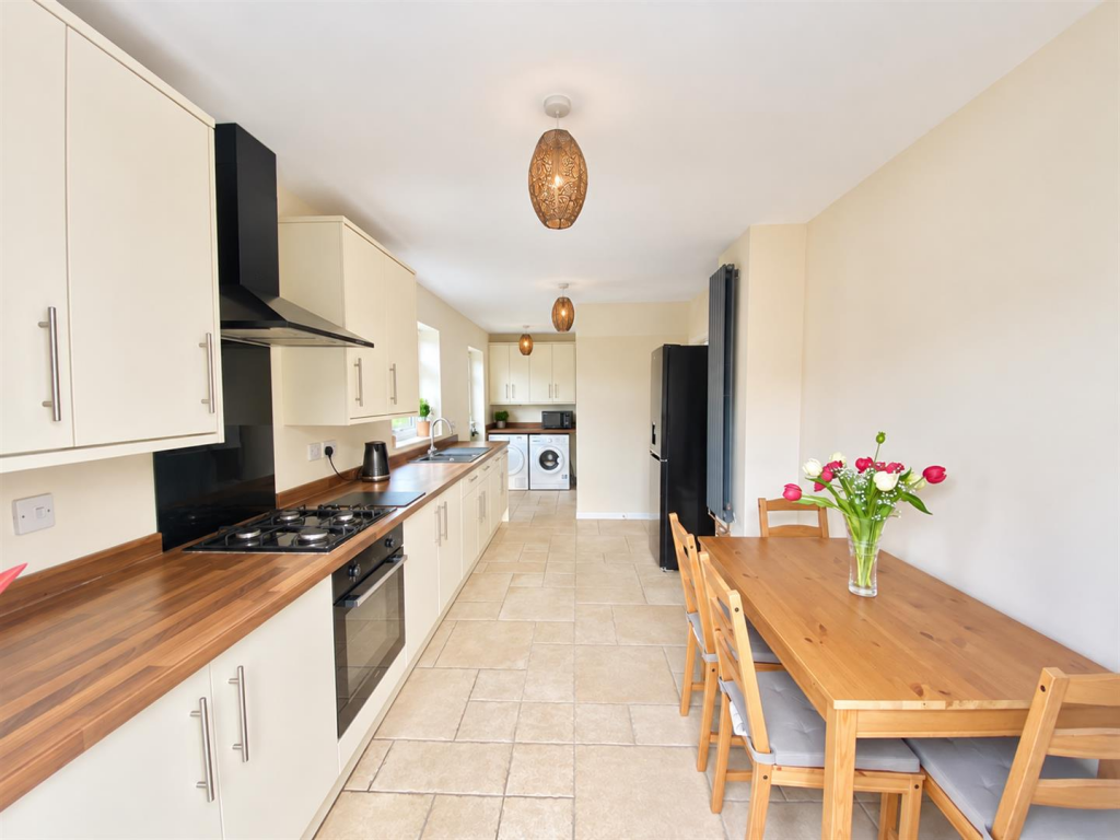 House in Peterborough - View 2