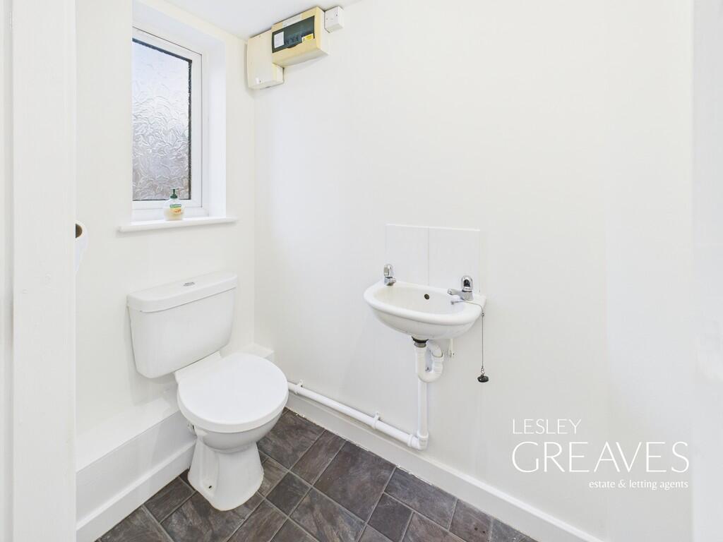 House in Nottingham, Woodthorpe - View 5