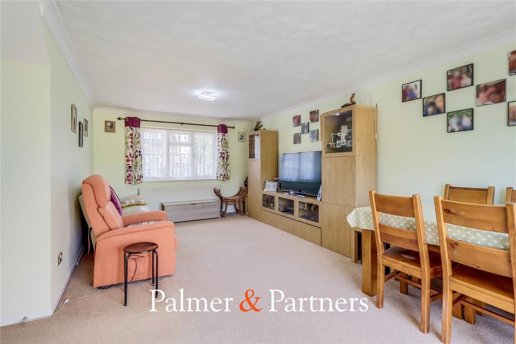 Stewart Road, Chelmsford, Essex, CM2 - More