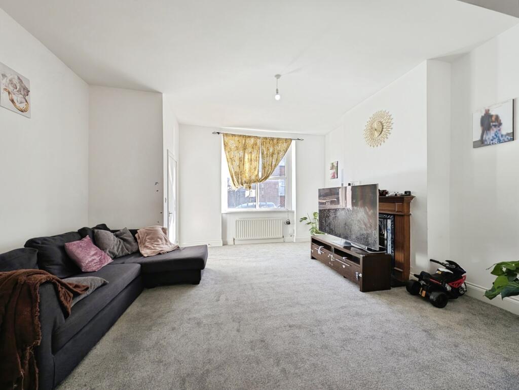 Howe Street, Gateshead, Tyne and Wear, NE8 photo 2