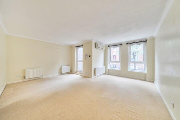 House in London - View 4