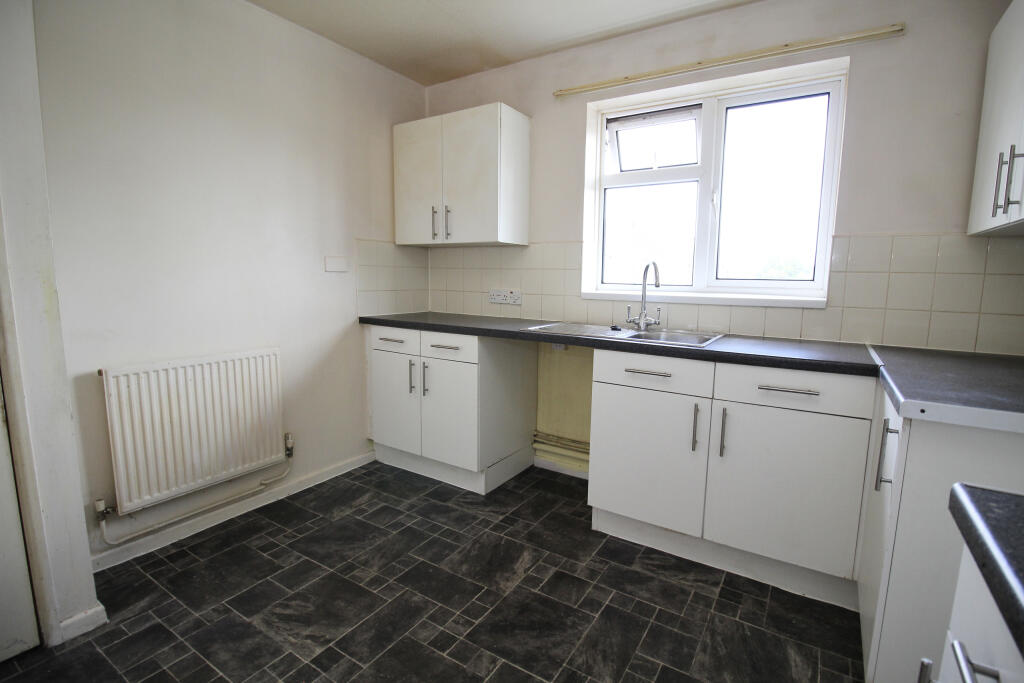 Apartment in Street, Somerset - View 5
