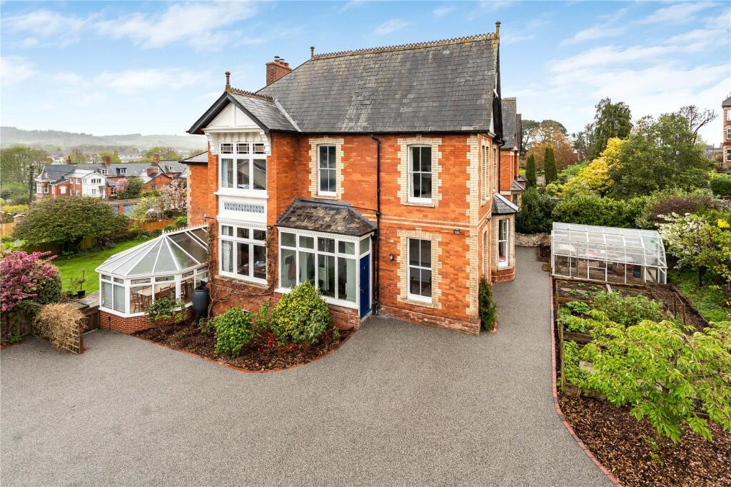 Main image of property: The Avenue, Tiverton, Devon, EX16