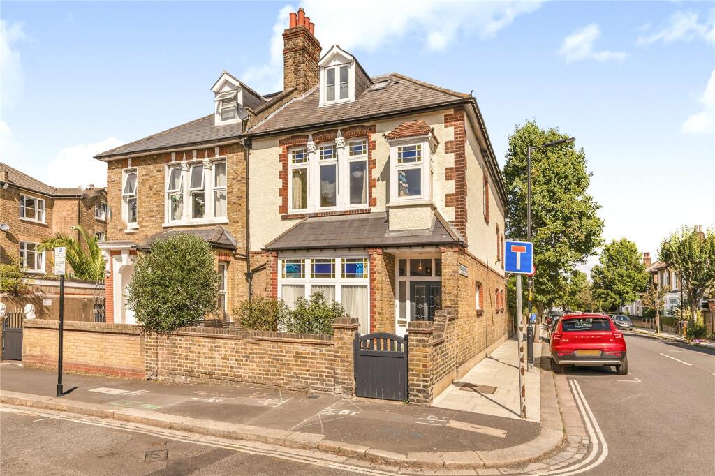 House in London, Denmark Hill, East Dulwich
