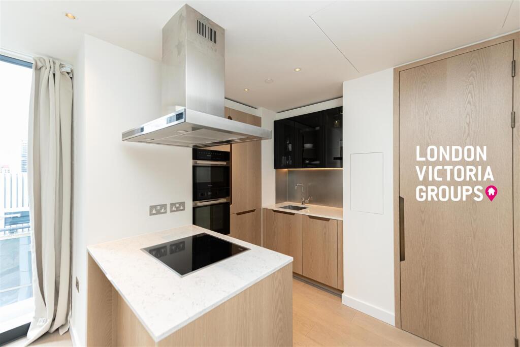 Apartment in London, Nine Elms - More