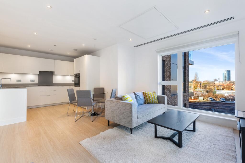 Main image of property: Cherry Orchard Road, Croydon, London, CR0