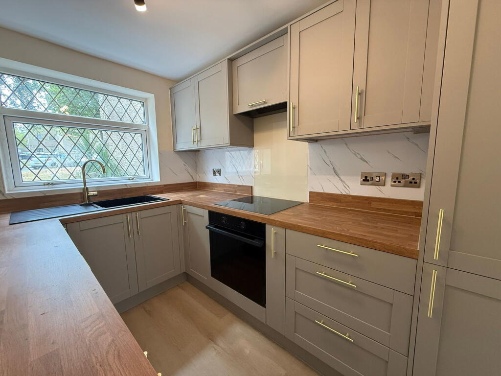 Main image of property: Park Grange Croft, Sheffield, S5 3QJ