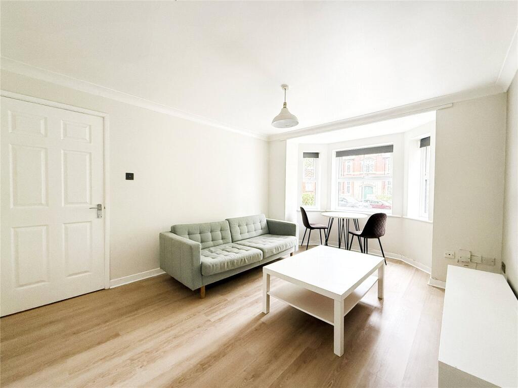 Burton Road, West Didsbury, M20 photo 3