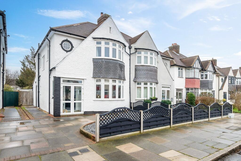 Main image of property: Castleford Avenue, London, SE9