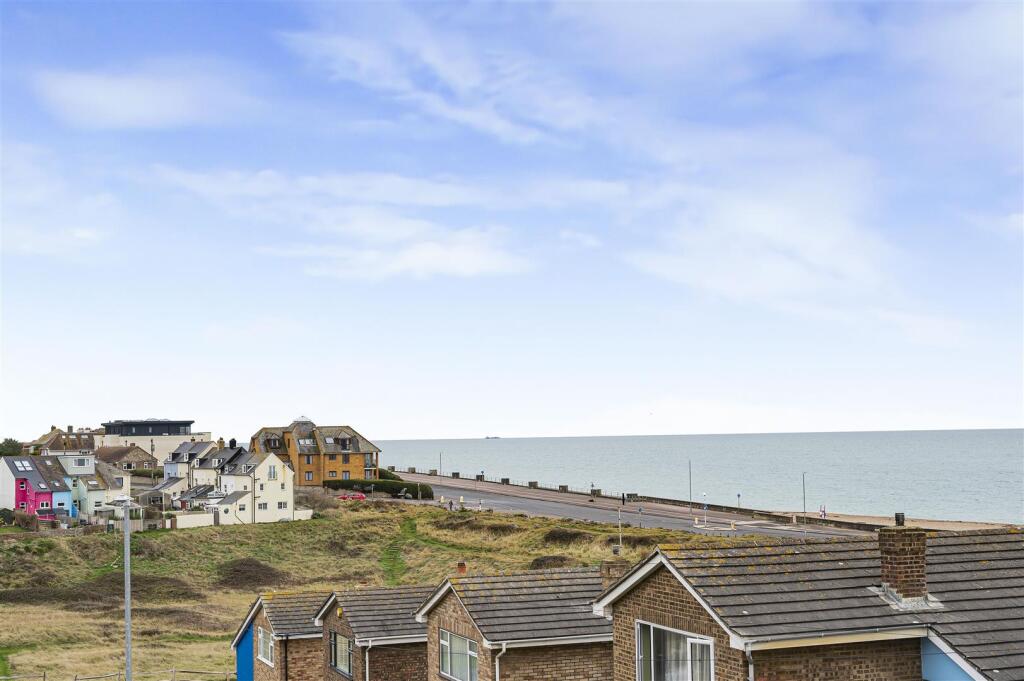 Buckle Drive, Seaford photo 2