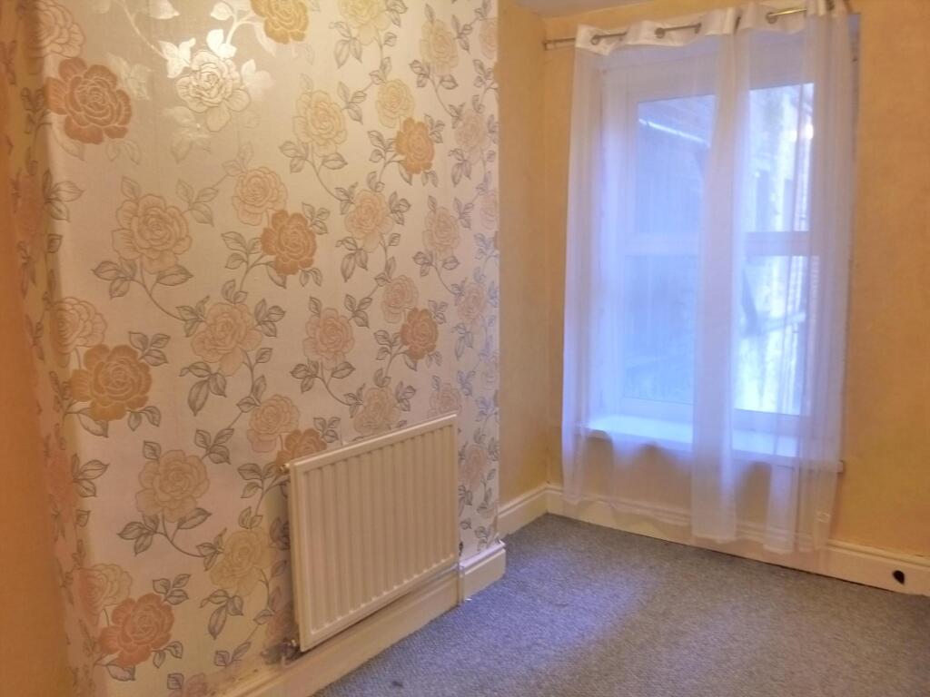 42 Poulton Road, Morecambe, Lancashire LA4 5HB photo 4