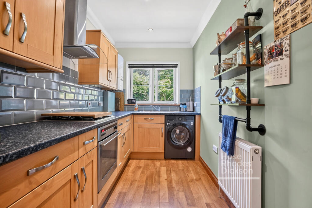 Kentstone Court, Binstead Road, Ryde - View 6