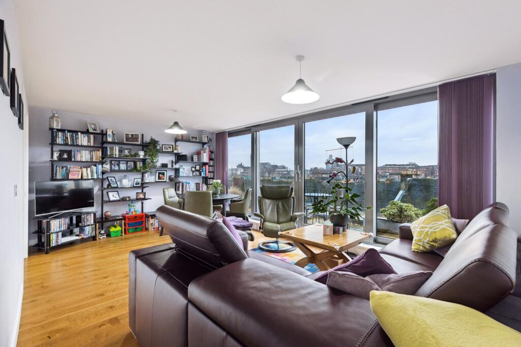 Montague Street, Woodlands, Glasgow - View 3
