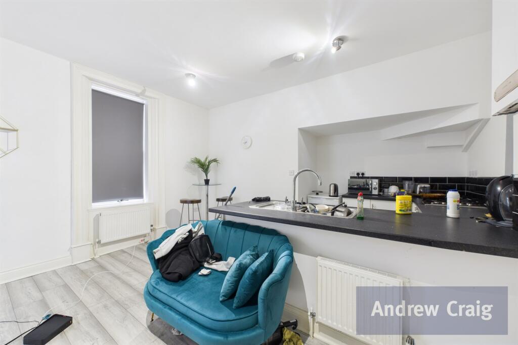 Apartment in Gateshead, Bensham - View 5