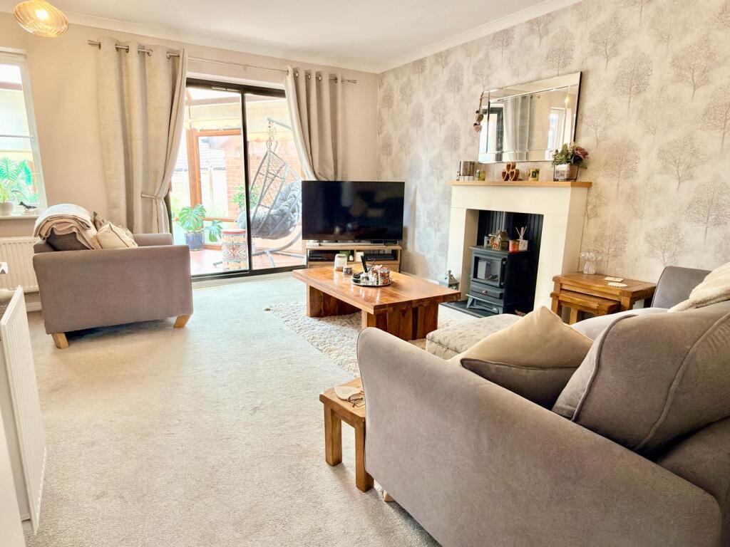 House in Tewkesbury, Wheatpieces - View 4