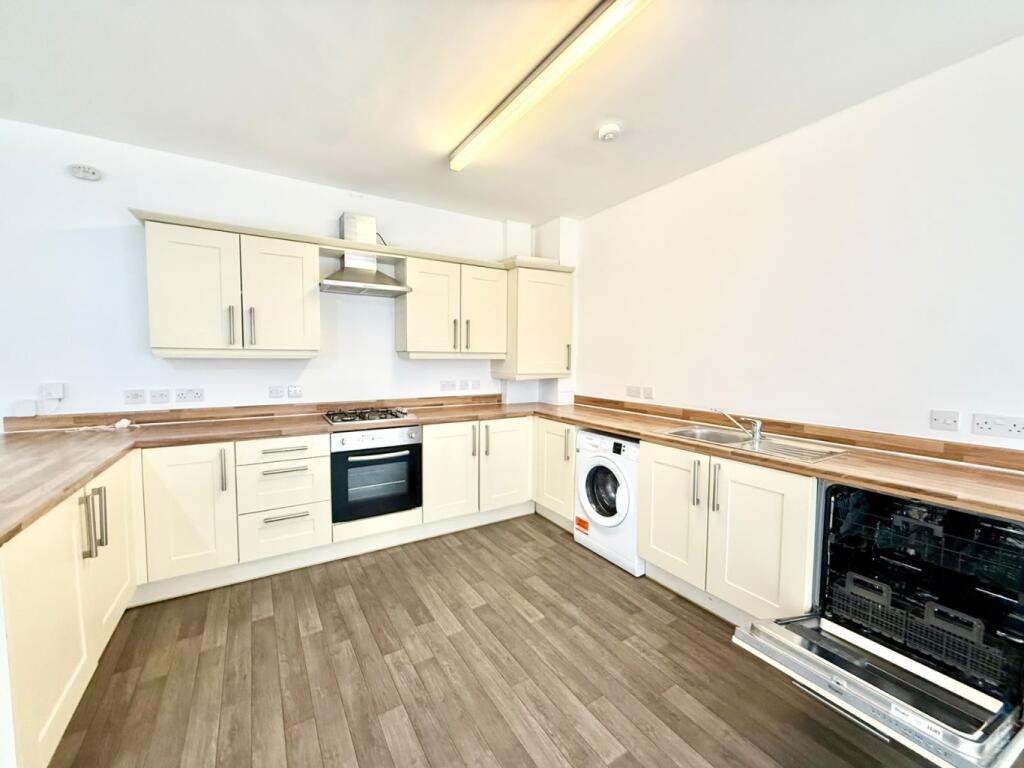 Apartment in Chester - View 4