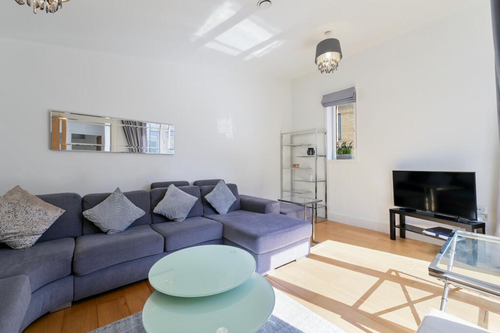 Apartment in London - More