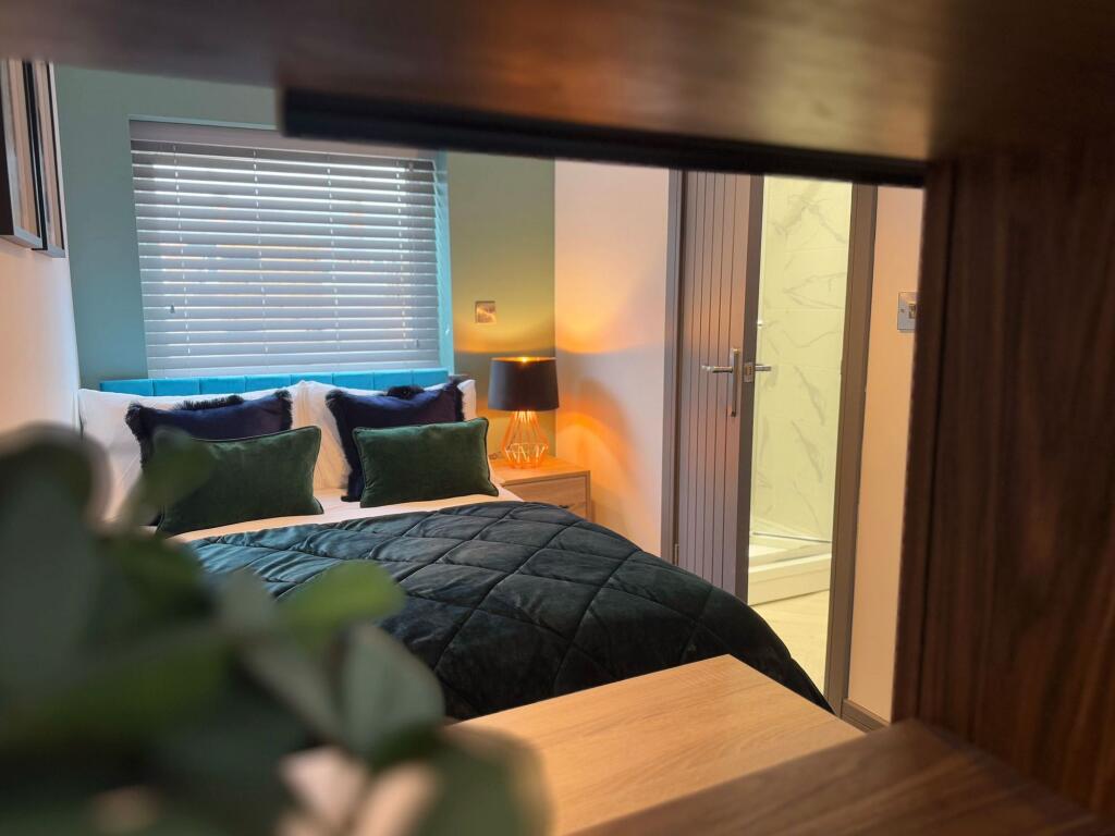 Main image of property: Room 2, Jackson Street