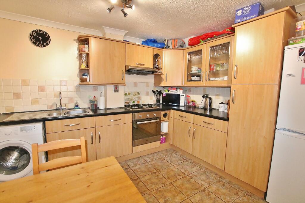 House in Southampton - View 5