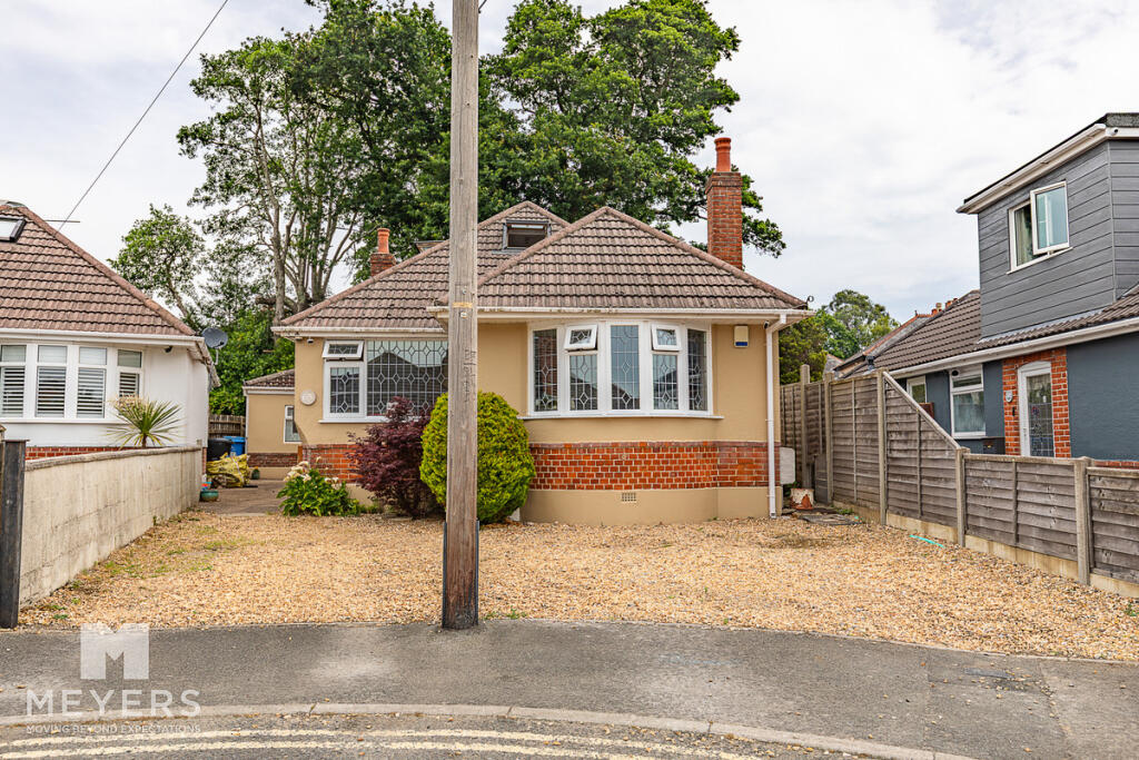 Main image of property: Beresford Road, Parkstone, Poole, BH12