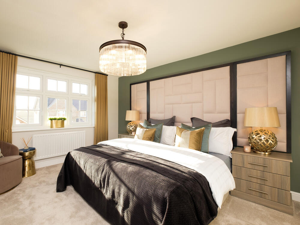House in Milton Keynes, Far Bletchley, West Bletchley - More
