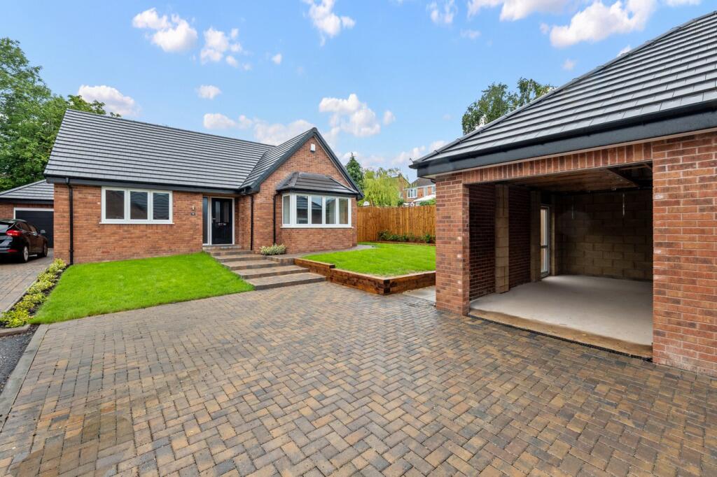 Main image of property: Lyttleton Gate, Studley, Warwickshire, B80