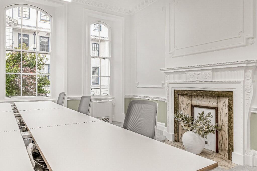 Main image of property: 41 Devonshire Street, London, W1G