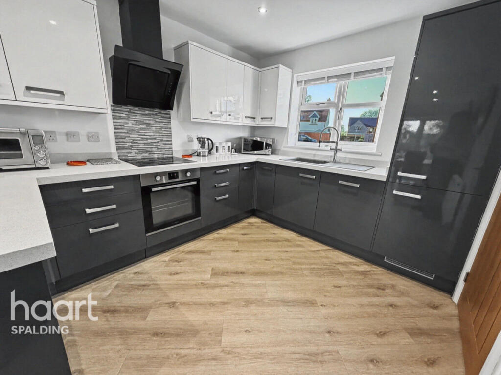 Elsdale Close, Surfleet photo 3