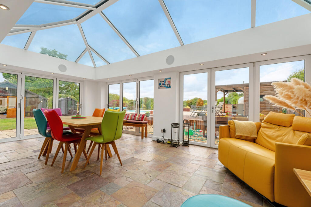 Additional image 9 of Droitwich Road Hanbury Bromsgrove, Worcestershire, B60 4DD