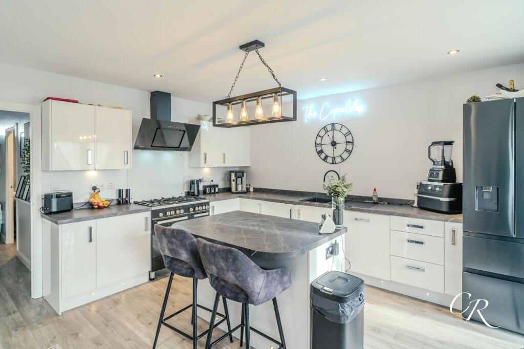 House in Cheltenham, Prestbury Chase, Prestbury - View 2