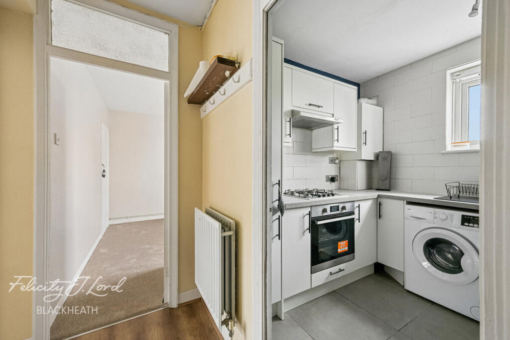 Apartment in London, Woolwich Dockyard, Charlton Riverside - View 4