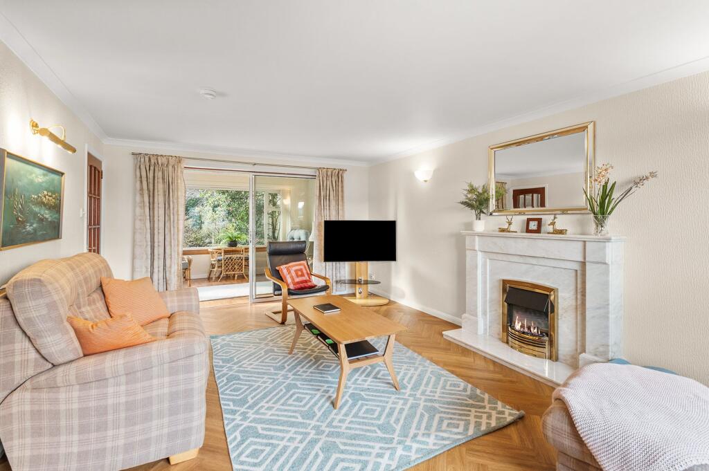 Argyle Grove, Dunblane, FK15 photo 3