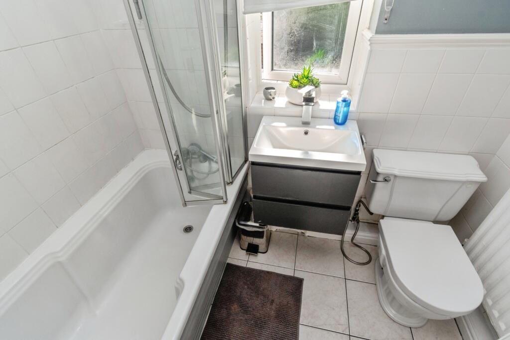 House in Walsall - View 3