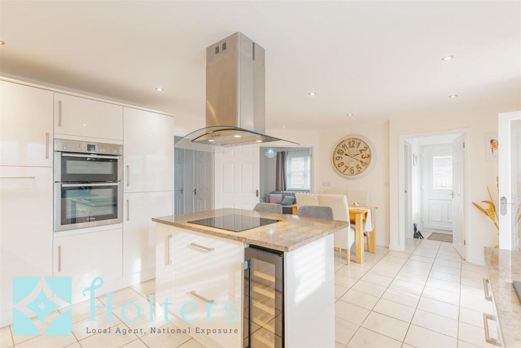 House in Llandrindod Wells, Cilmery - More