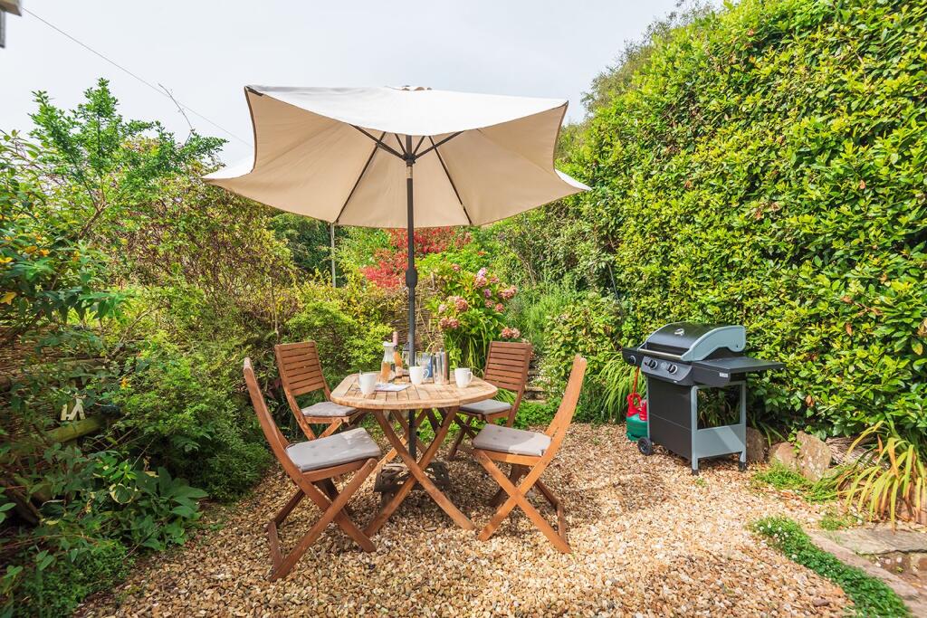 House in South Hams, Slapton - More
