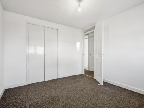 Apartment in Motherwell, North Lanarkshire - View 5