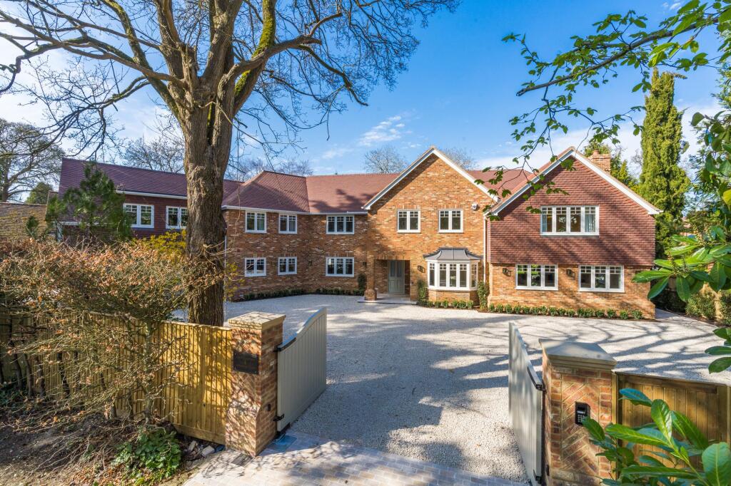 Main image of property: Hedgerley Lane, Gerrards Cross, SL9