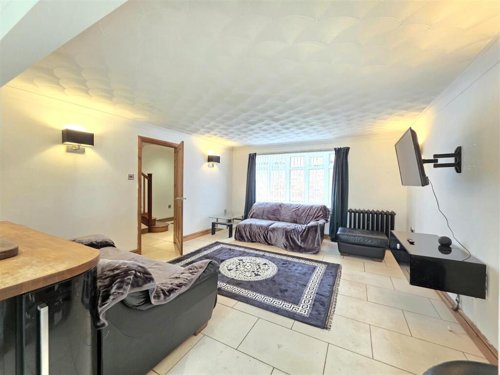 House in South Holland, Spalding - View 3